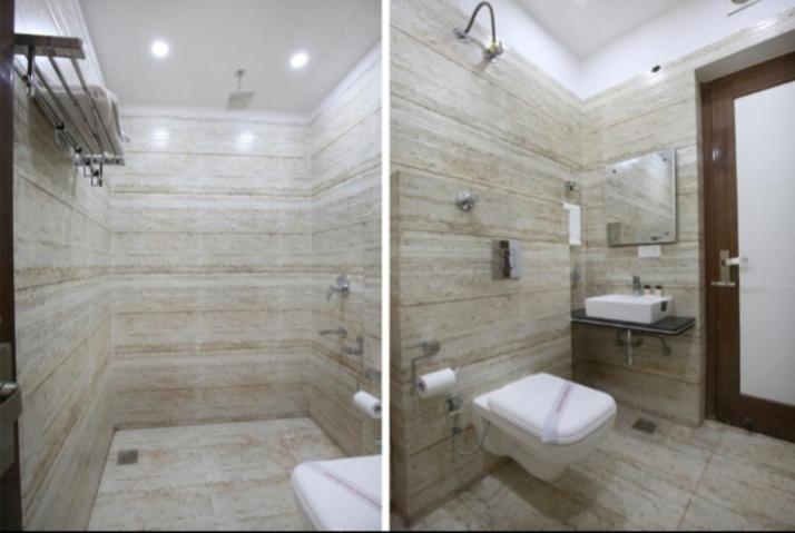 Hotel Silver Palm Zirakpur Dış mekan fotoğraf